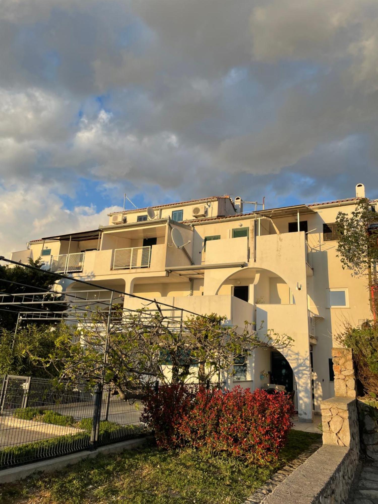 סטיניצה Apartment Vila ** מראה חיצוני תמונה
