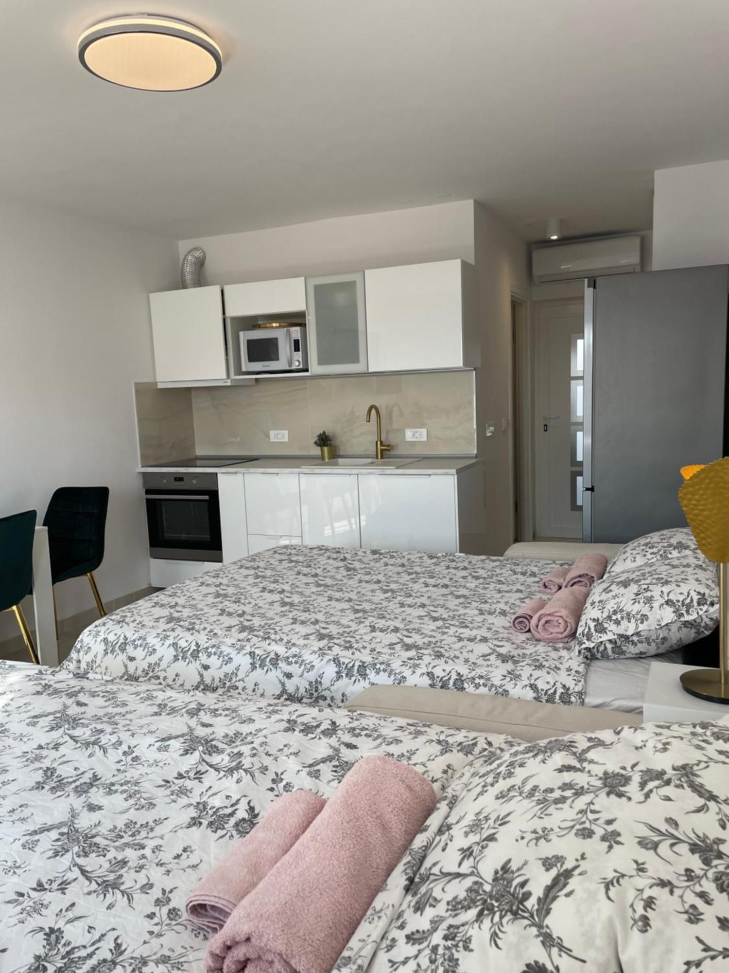 סטיניצה Apartment Vila ** מראה חיצוני תמונה